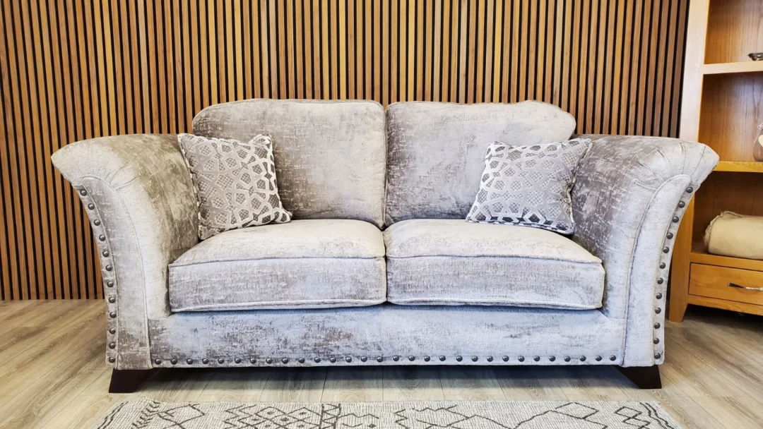 HOLLY PRESTSBURY 'VESPER' 2 SEATER SOFA WITH STUD DETAILING IN TRUFFLE FABRIC - Image 6