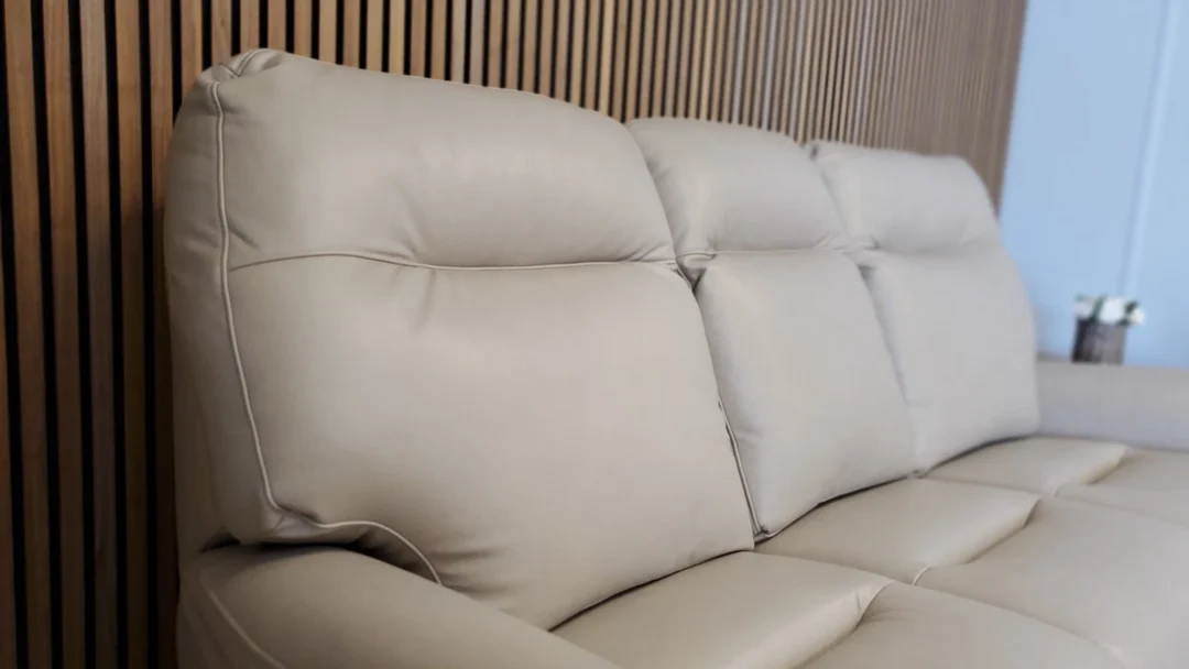 PARKER KNOLL 'HUDSON 23' 3 SEATER & 2 SEATER LEATHER SOFA SET IN 'ROMA PUTTY' - Image 8