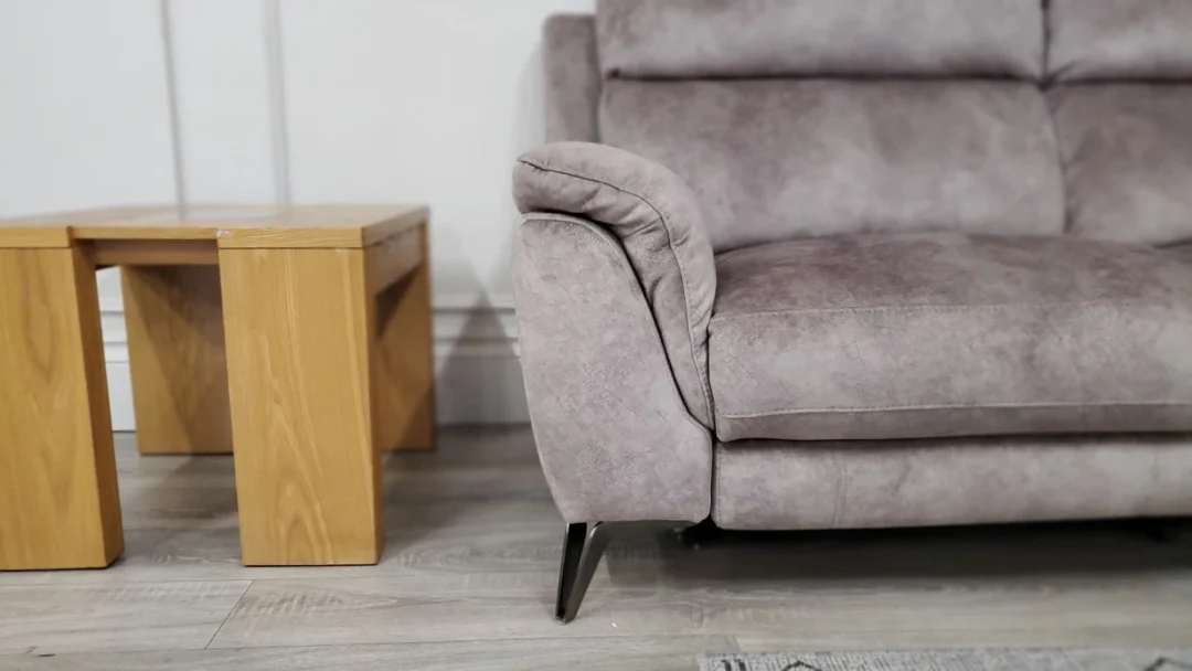 FURNITURE VILLAGE 'CONTEMPO' CHAISE CORNER SOFA WITH POWER RECLINERS - Image 7
