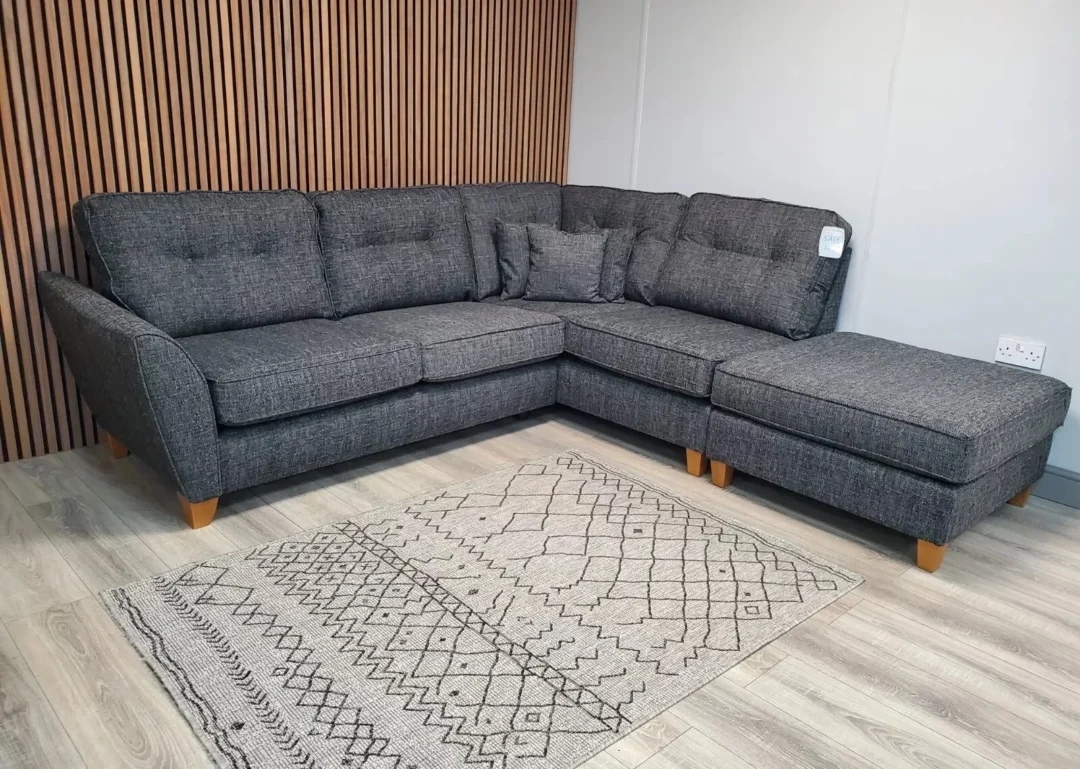'ASHLEY' 4 SEATER CHAISE CORNER SOFA WITH FOOTSTOOL IN CHARCOAL FABRIC RRP £2398 - Image 3