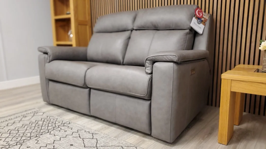 G PLAN 'ELLIS' 2 SEATER LEATHER SOFA WITH TRIPLE POWER RECLINERS - Image 11