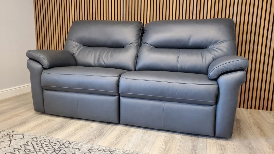 G PLAN SEATTLE 3 SEATER LEATHER SOFA WITH ELECTRIC RECLINERS & LUMBAR & 2 SEATER - Image 16