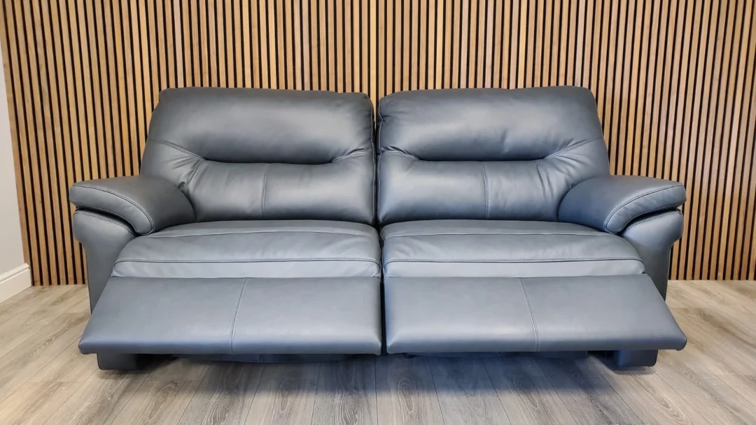 G PLAN SEATTLE 3 SEATER LEATHER SOFA WITH ELECTRIC RECLINERS & LUMBAR & 2 SEATER - Image 24