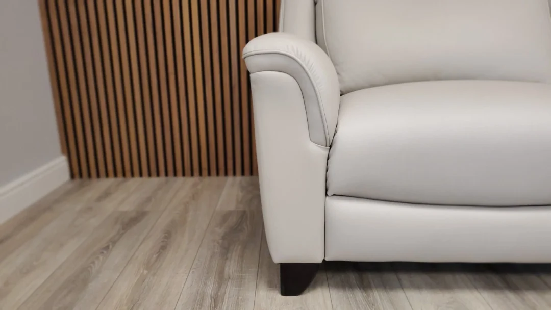 PARKER KNOLL MANHATTAN 3 SEATER SOFA, CHAIR & POWER RECLINING CHAIR IN COMO DOVE - Image 3