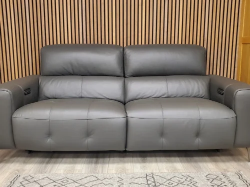 FURNITURE VILLAGE NEW YORK 3 SEATER LEATHER SOFA WITH POWER RECLINER & HEADRESTS