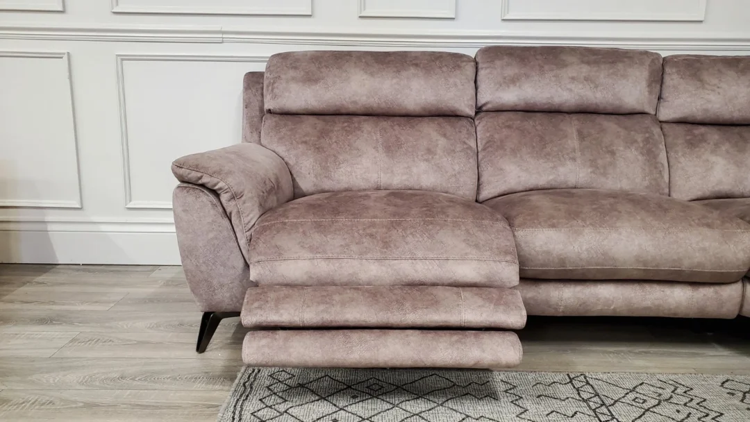 FURNITURE VILLAGE 'CONTEMPO' CHAISE CORNER SOFA WITH POWER RECLINERS - Image 15