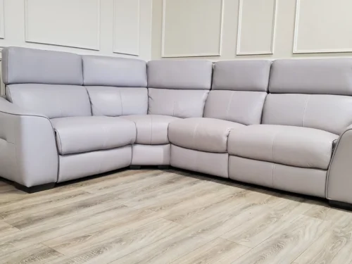 FURNITURE VILLAGE 'XAVIER' MODULAR CORNER SOFA WITH POWER RECLINERS & HEADRESTS!